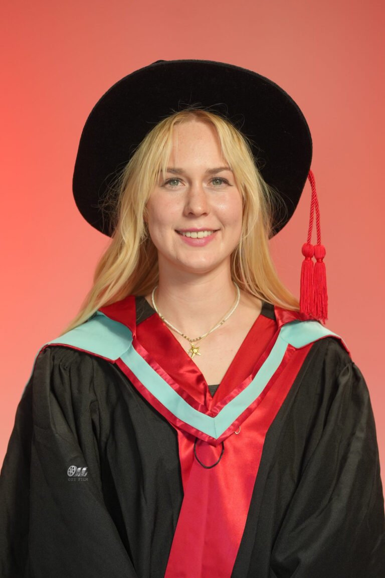 Monash University Doctoral Professional-All Majors graduation gown and hood