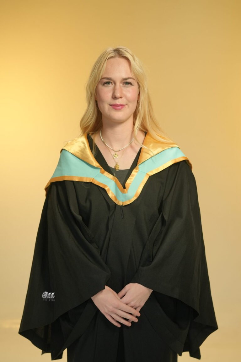 Monash University Master’s Pharmacy Pharmaceutical Sciences graduation gown and hood