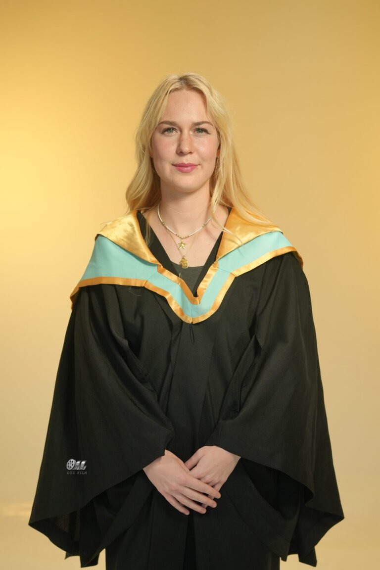 Monash University Master’s Pharmacy Pharmaceutical Sciences graduation gown and hood