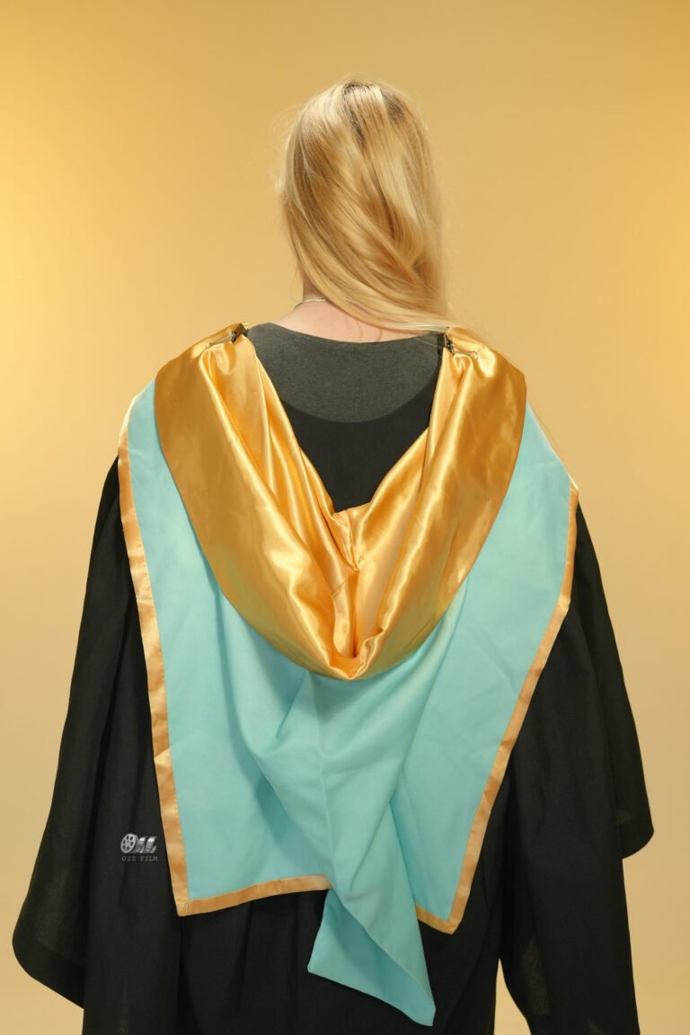 Monash University Master’s Pharmacy Pharmaceutical Sciences graduation gown and hood