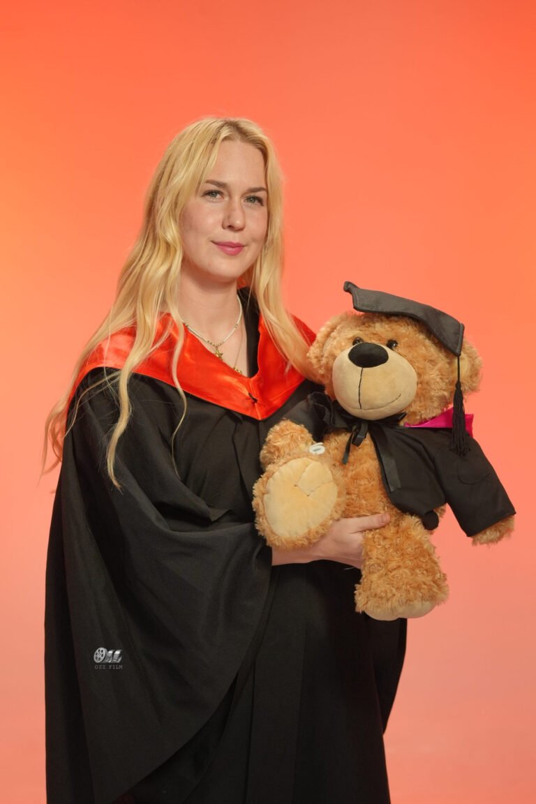 RMIT University Master’s Architecture graduation gown and hood