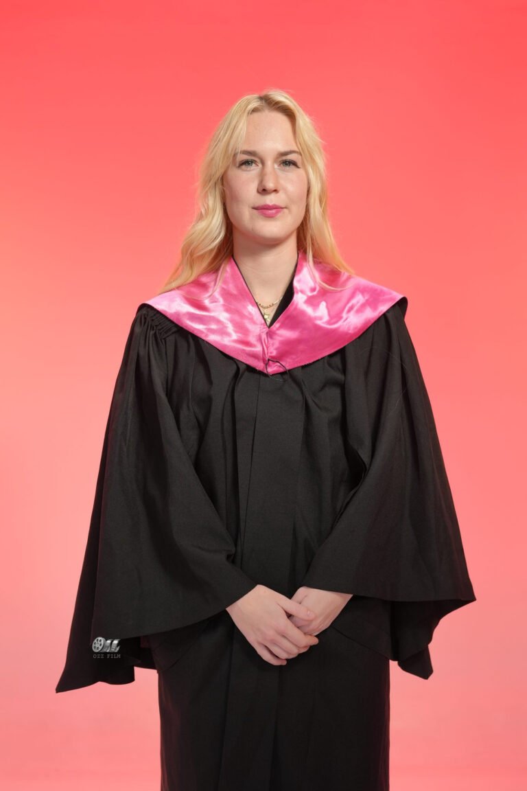 RMIT University Master’s Nursing graduation gown and hood