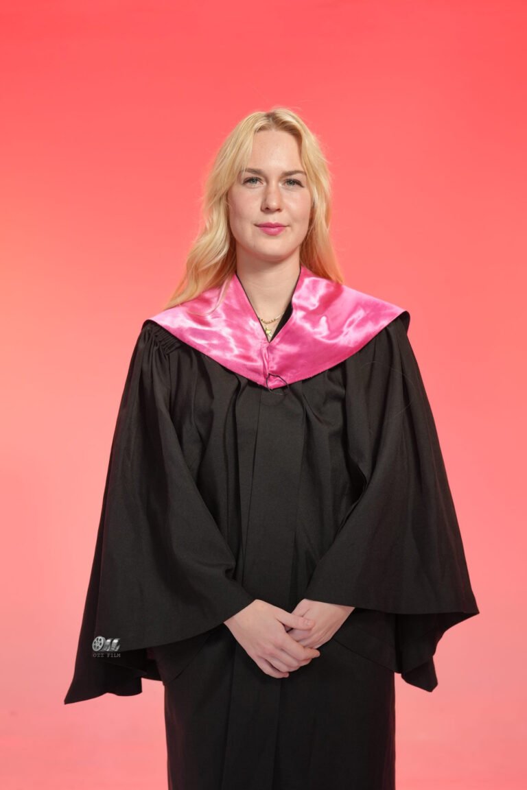 RMIT University Master’s Nursing graduation gown and hood