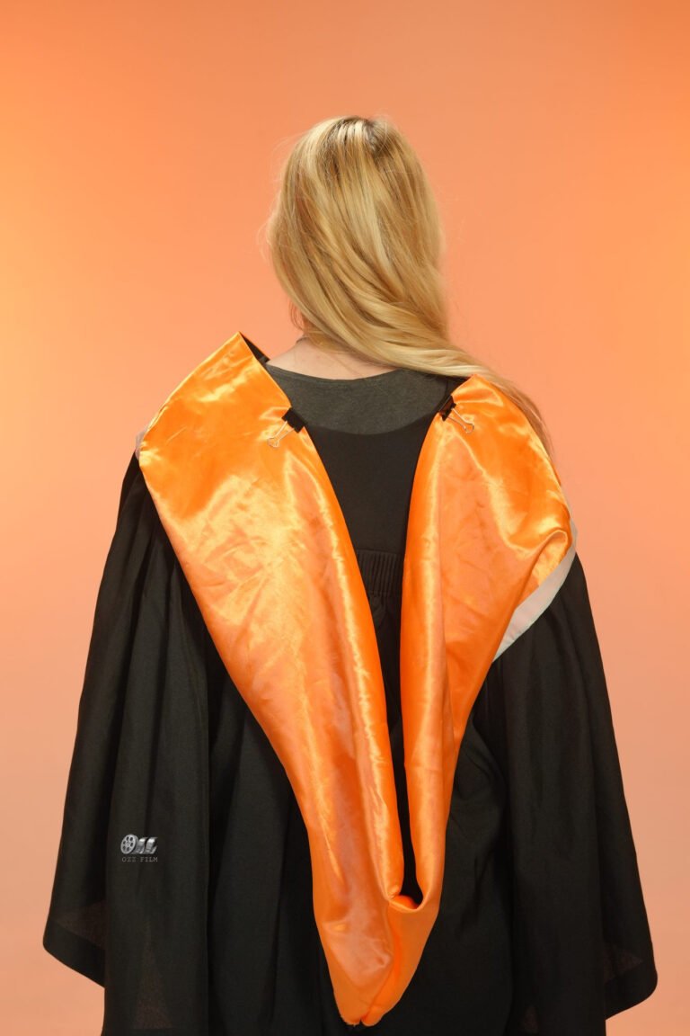 The University of Melbourne Bachelor’s Design graduation gown and hood