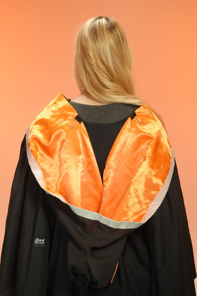 The University of Melbourne Bachelor’s Design graduation gown and hood
