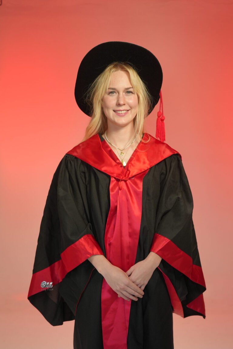 The University of Melbourne & RMIT University — PhD Doctoral PhD-All Majors graduation gown and hood