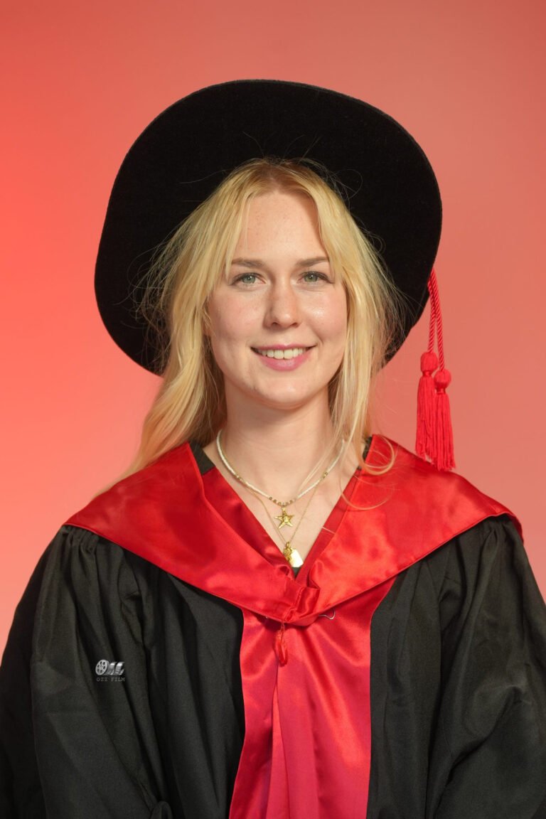 The University of Melbourne & RMIT University — PhD Doctoral PhD-All Majors graduation gown and hood