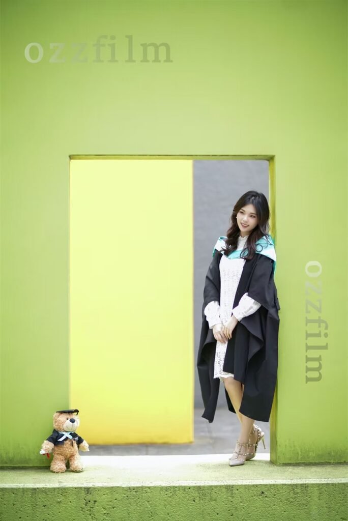 Melbourne university graduation photography portrait 28