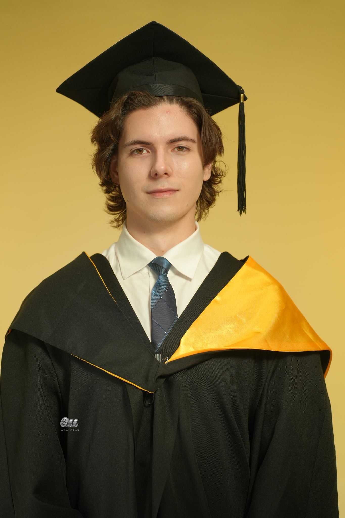 Deakin University Gown Gallery Bachelor’s · Commerce