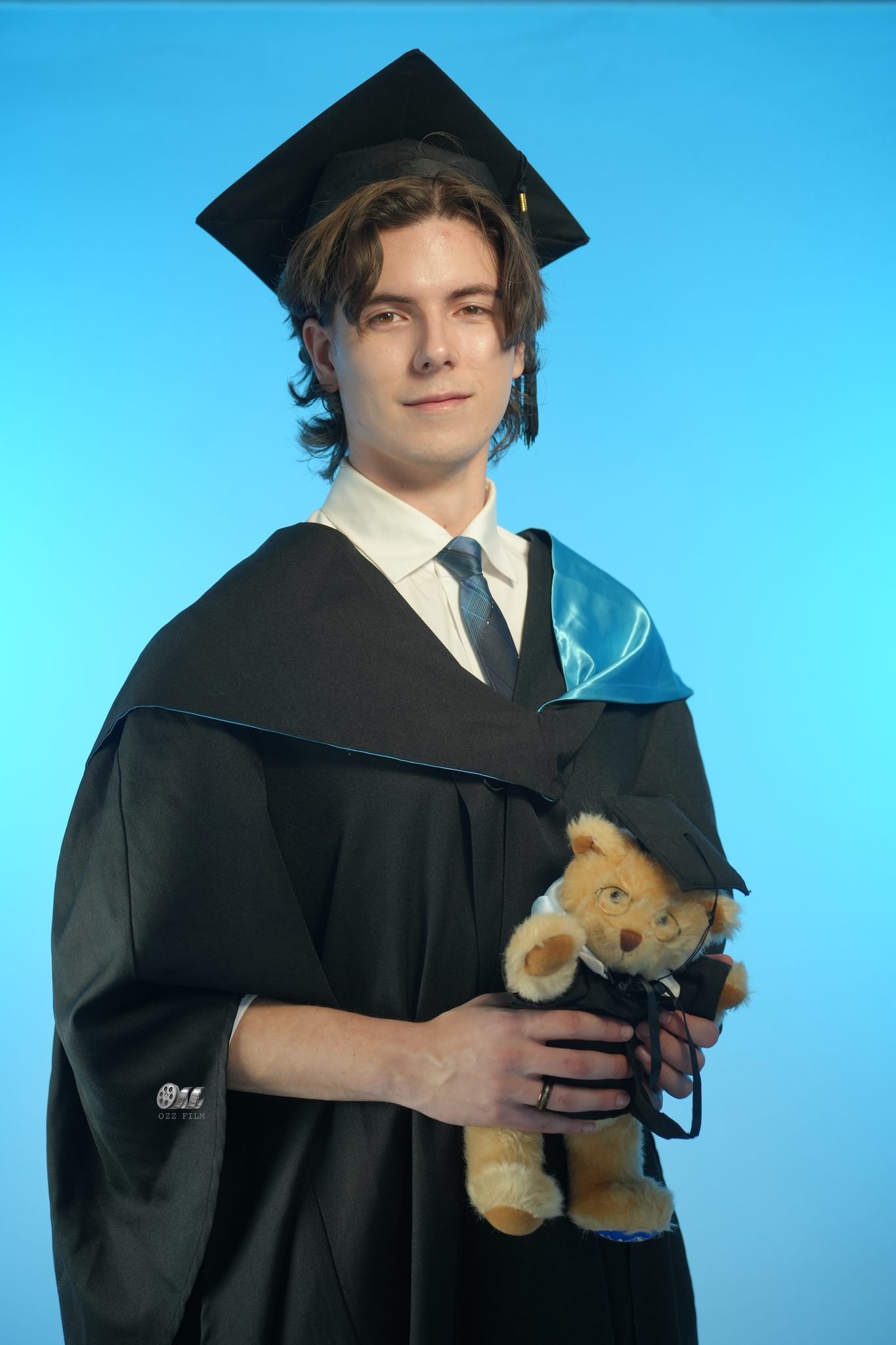 Deakin University Gown Gallery Bachelor’s · Health Sciences