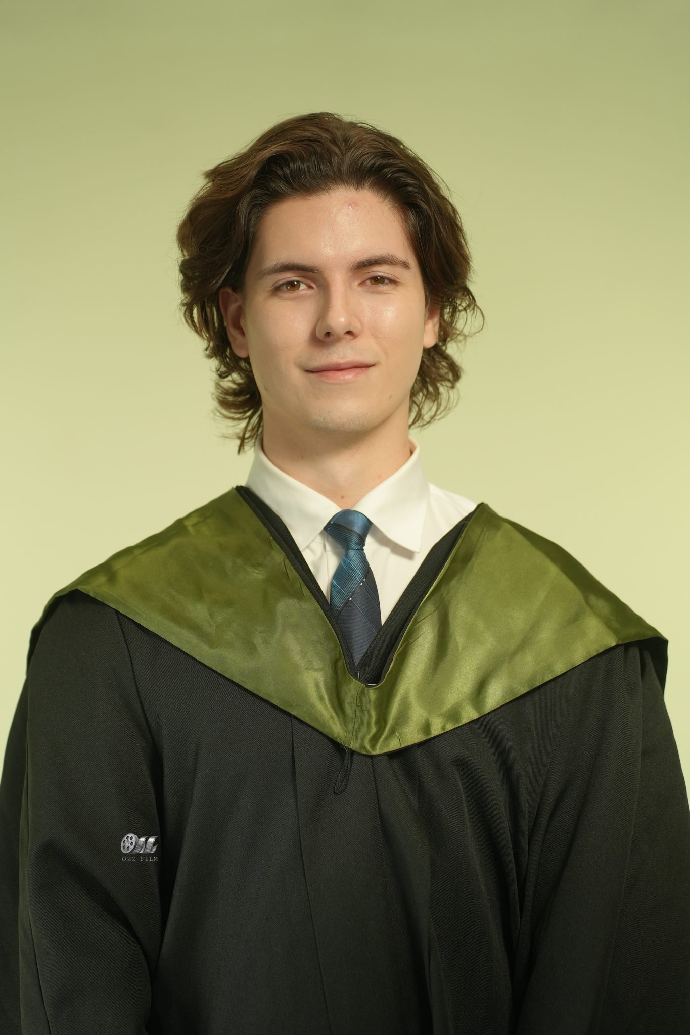 The University of Melbourne Master’s Science graduation gown and hood